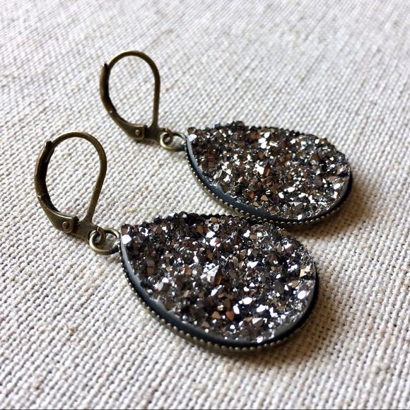Large Gunmetal imitation Druzy Statement Earrings - Picture 2 of 7
